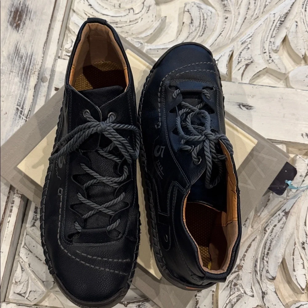 Alcubieree Black leather lace up ankle shoes Mens 11.5 Chukka boot Sporty casual